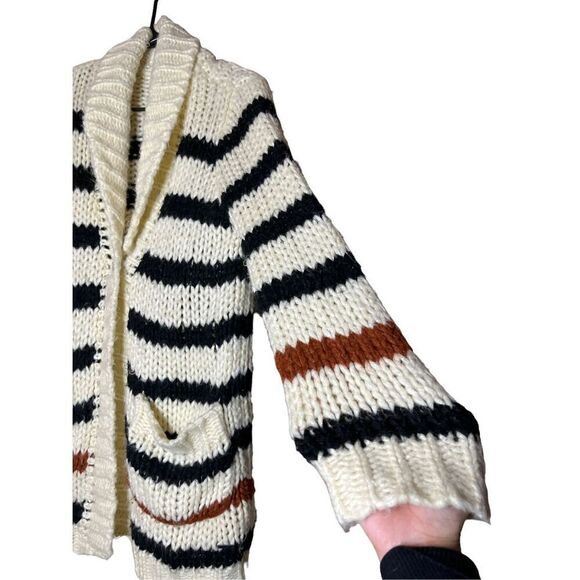 Volcom Big Cozy Cardigan Sweater‎ Size XS - Picture 6 of 11